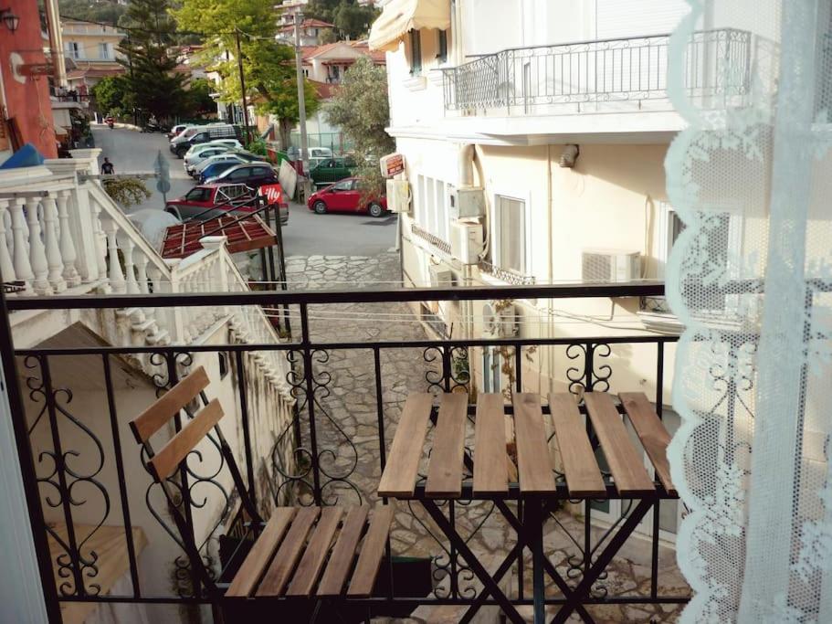דירות Center Of Parga-John'S House מראה חיצוני תמונה